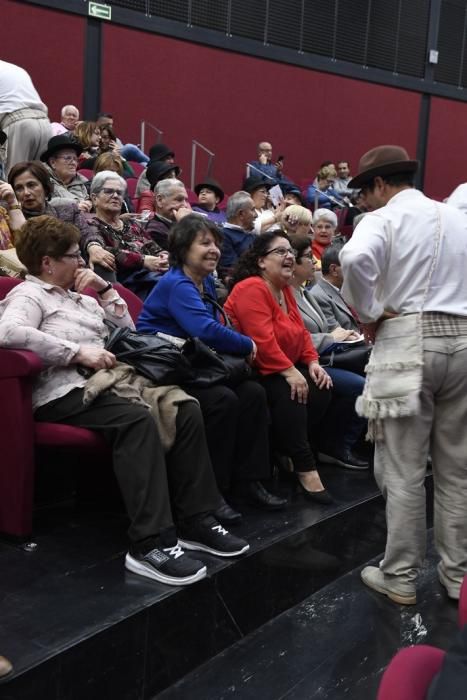 Entrega de los premios Cachorros de Honor