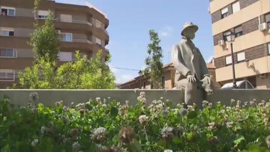 Aparece una escultura en Benimàmet que rinde homenaje a los fallecidos por la COVID-19