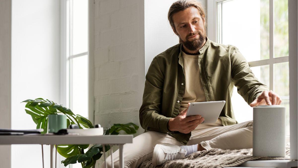 Compatible con Alexa, silencioso y eficaz: así es el purificador de aire ideal con el que combatirás la alergia