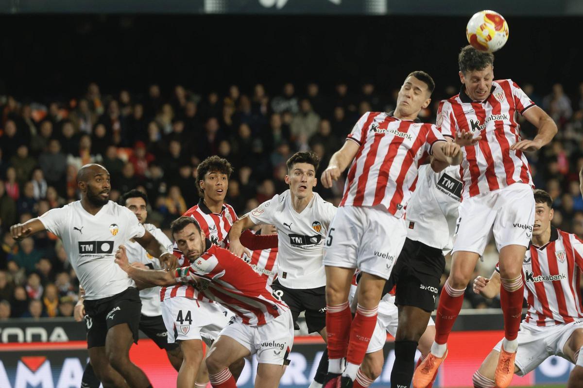 El Valencia CF - Athletic Club de Copa del Rey, en imágenes