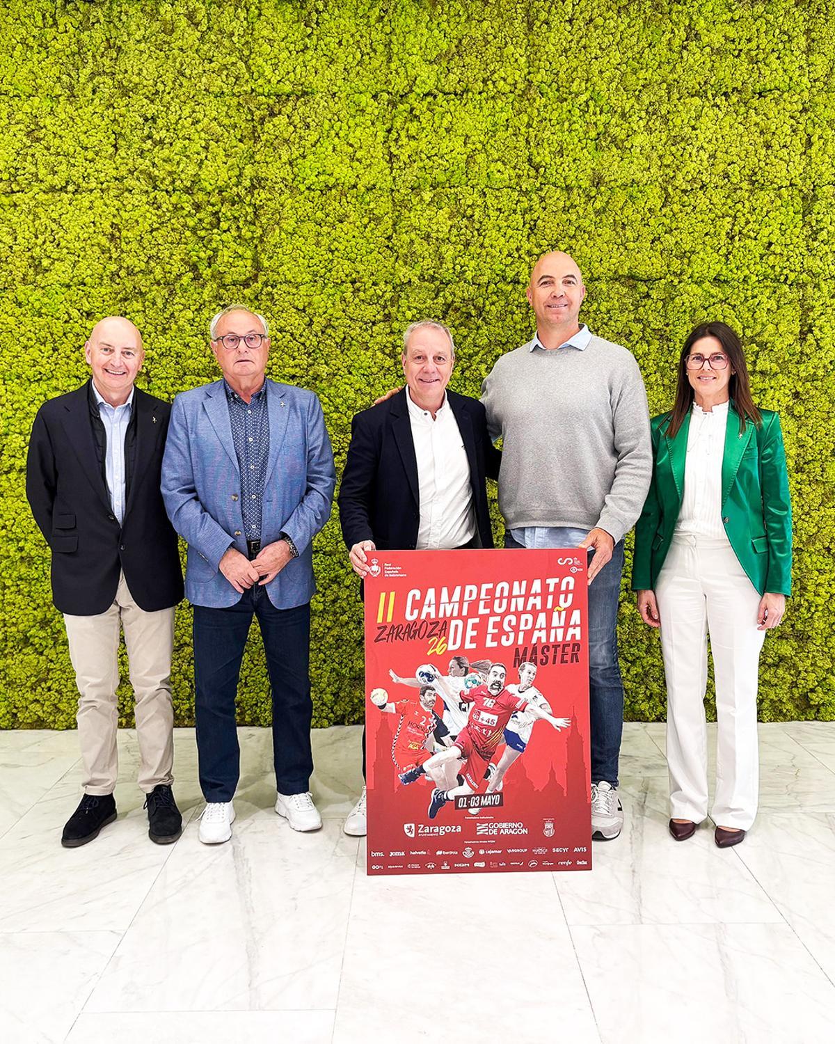 Imagen de la presentación de este lunes con Caamaño, Blázquez y Lozano en el centro.