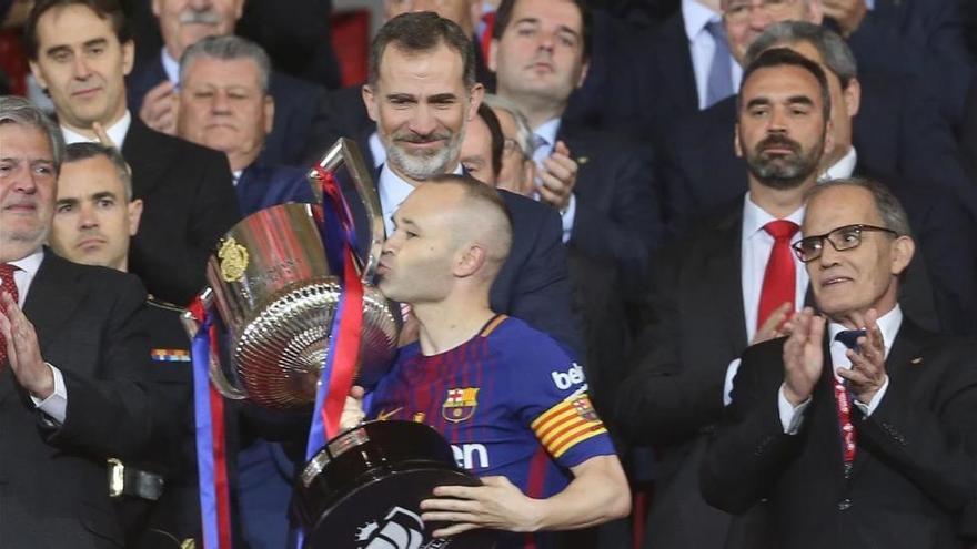 El Barcelona recupera la excelencia y revalida la corona (0-5)