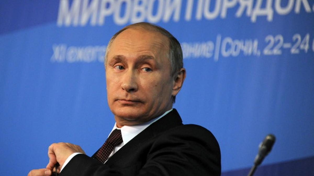 Vladimir Putin, durante la conferencia con analistas occidentales, el viernes en Sochi.