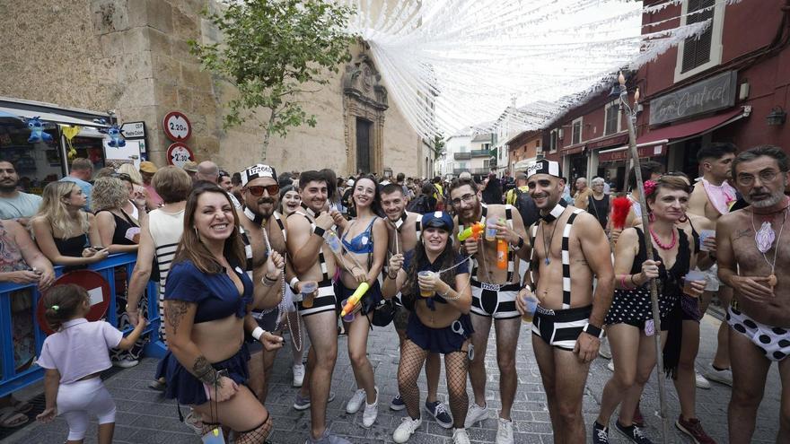 Bunyola zieht (fast) blank: Die besten Bilder vom Unterwäschelauf 2023 auf Mallorca