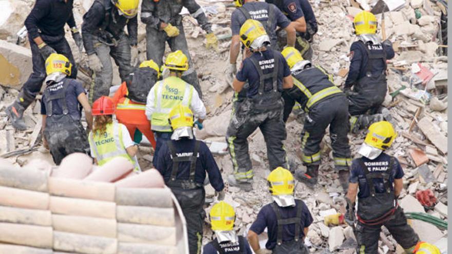 El reciente derrumbe de un edificio en Palma ha generado una apreciable alarma.