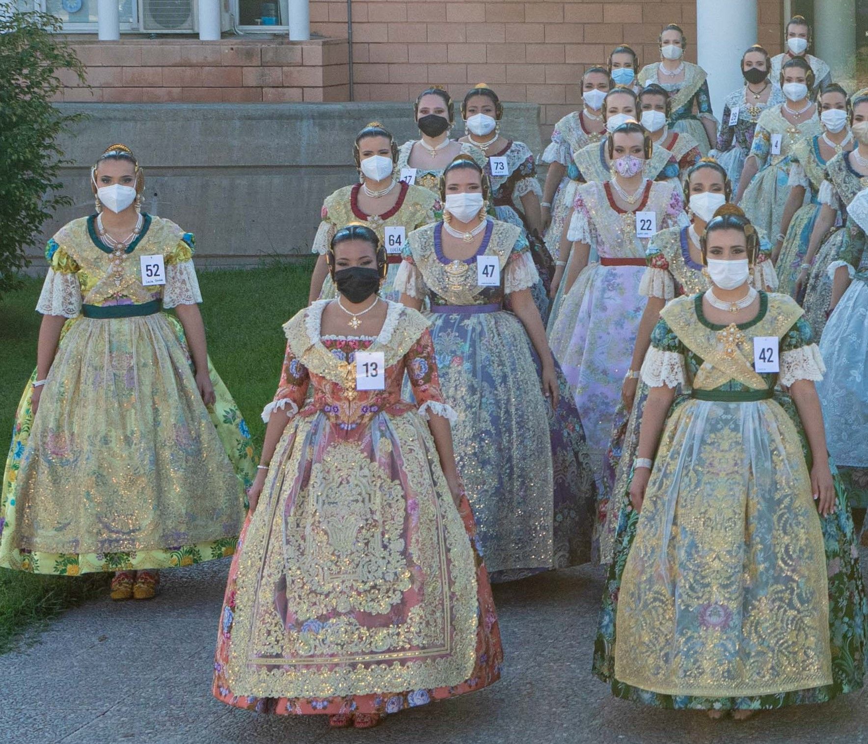 La foto oficial de las candidatas a Fallera Mayor de València 2022