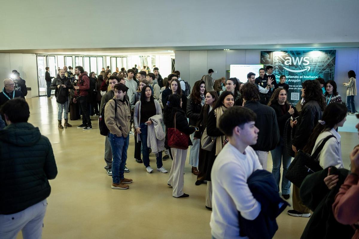 En imágenes | Así esta siendo The Wave en Zaragoza En imágenes | Así esta siendo The Wave en Zaragoza