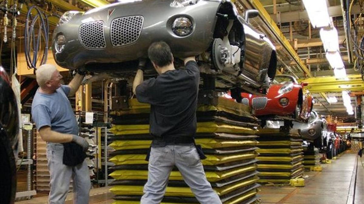 Trabajadores de General Motors en la factoría de Wilmington, Delaware.