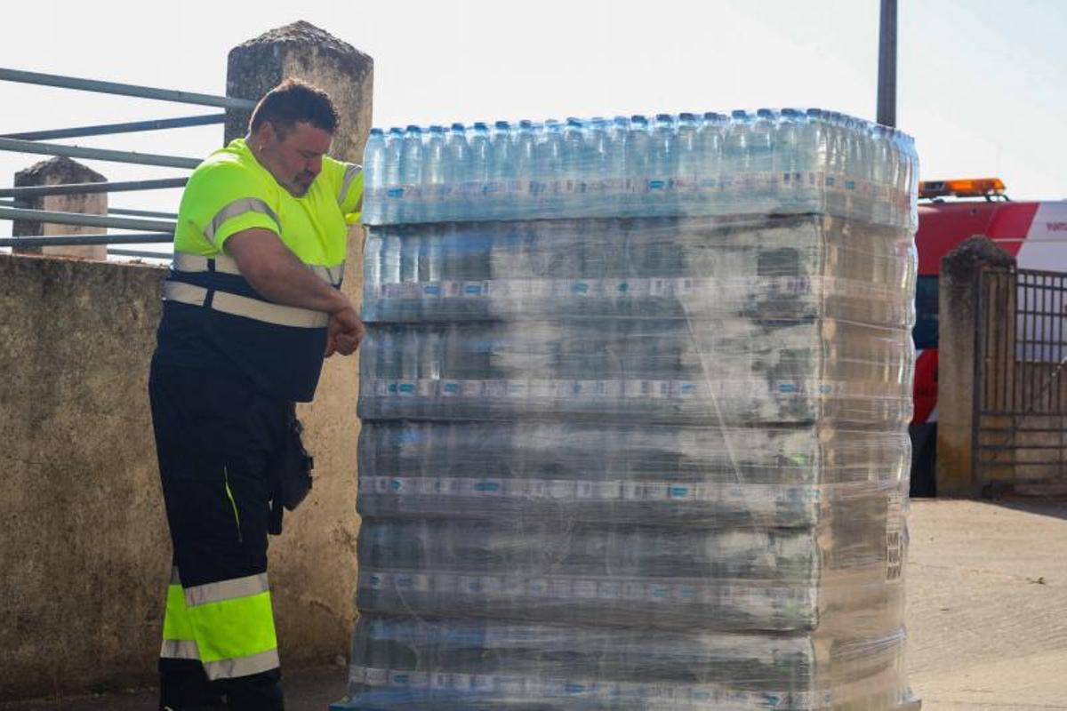 Más de 300 personas pasan la noche en los pabellones habilitados como albergue en Bermillo de Sayago