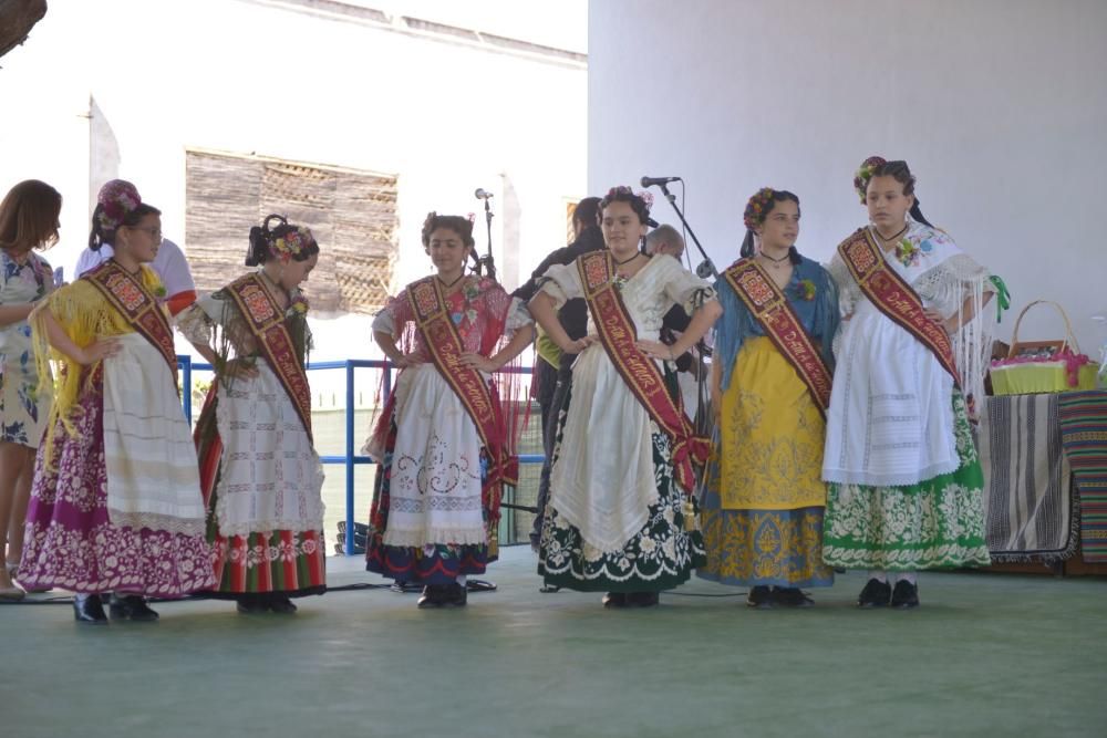 La Federación de Peñas despide a sus reinas de la huerta 2015