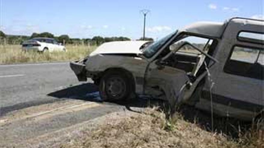 La mortalidad en las carreteras bajó un 14,6% en el primer año del carné por puntos