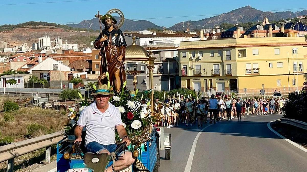 Tradicional romería de Sant Roc que por primera vez este año se celebrará por la tarde-noche.