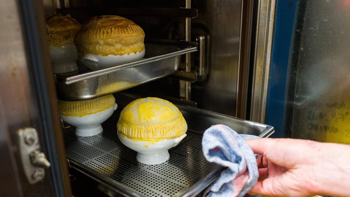 La sopa VGE, en el horno de la Fonda Balmes.