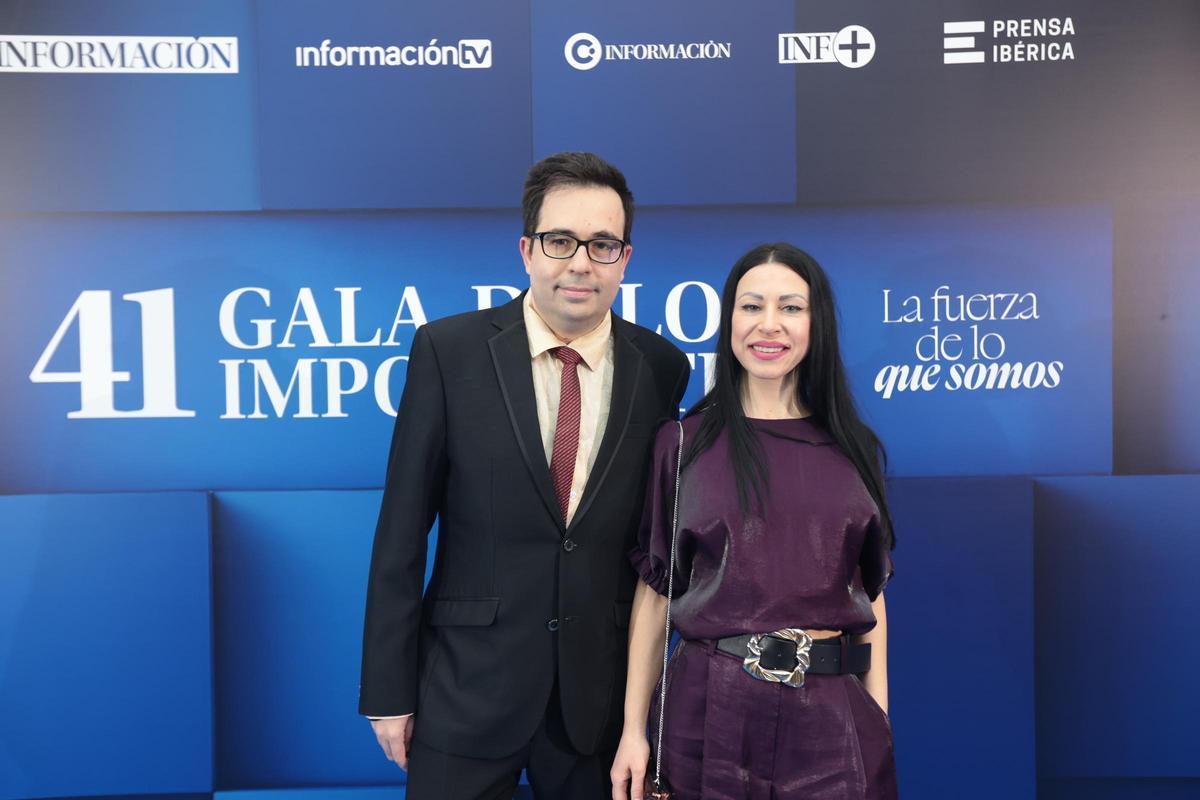 010 Héctor Fuentes 010 Héctor Fuentes