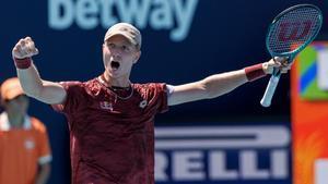 Landaluce celebra el pase a cuartos