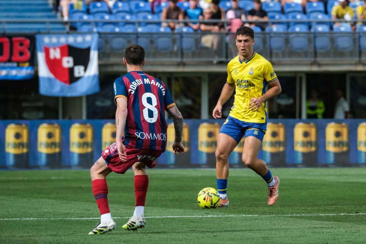 UD Las Palmas-Huesca | 05/04/2026  | 05/04/2026 | Fotógrafo: José Carlos Guerra