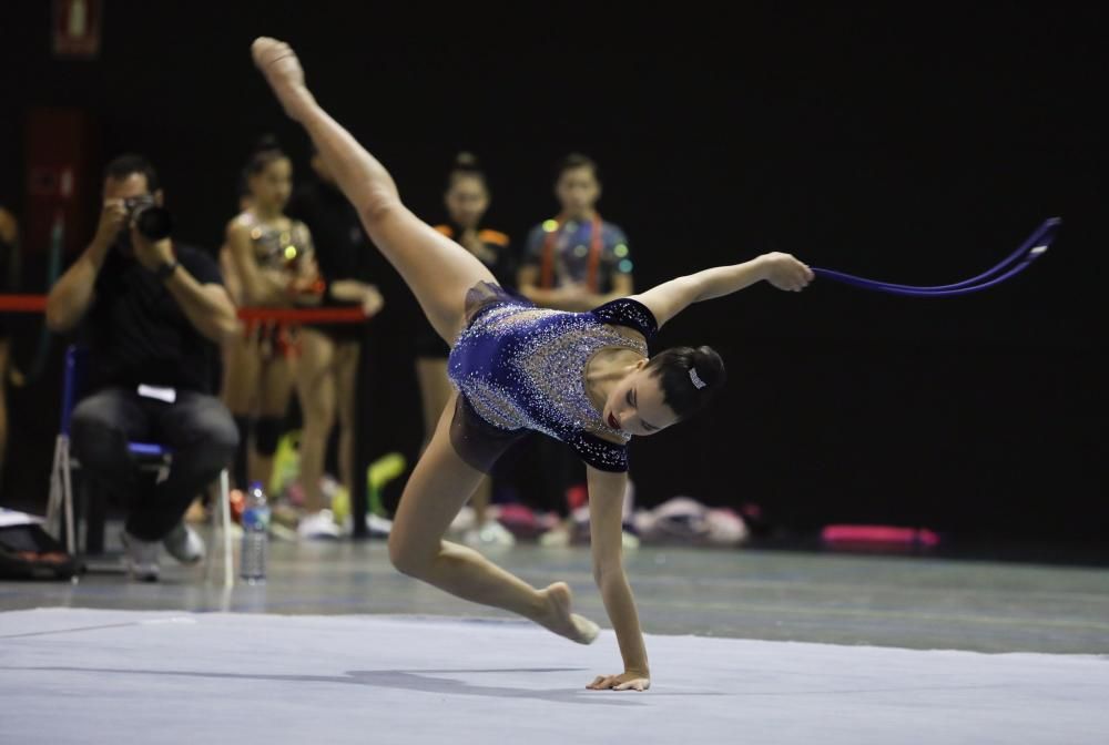 Torneo de gimnasia rítmica en el Corredoria Arena