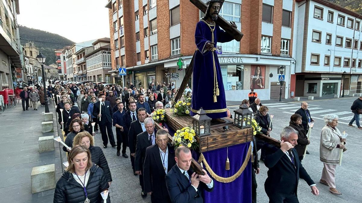 VÍDEO: Así se vivió el Jueves Santo en Salas