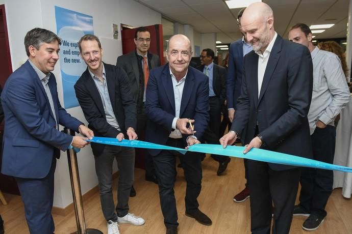 CANARIAS Y ECONOMIA 21-01-2019 LAS PALMAS DE GRAN CANARIA. Hyve Innovation Community SL. Pedro Ortega, inaugura las nuevas instalaciones en Gran Canaria de la empresa alemana Hyve Innovation Community SL, adscrita a la Zona Especial Canaria (ZEC) y vinculada al sector de la innovación y el desarrollo de software.  FOTOS: JUAN CASTRO