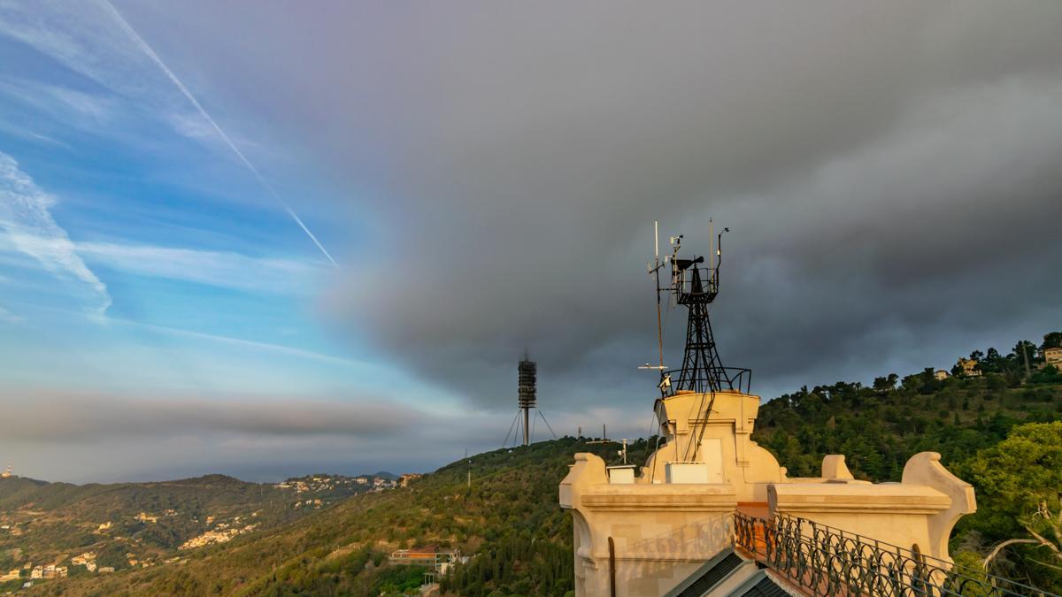 Estratos orográficos en el Tibidabo.