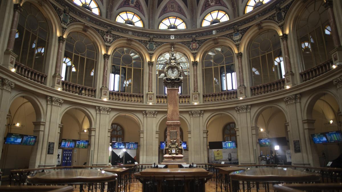 Interior del Palacio de la Bolsa de Madrid.