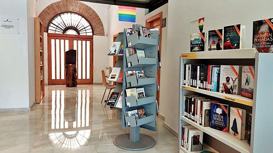 El «Centro Excursionista» reabre como nueva biblioteca de barrio