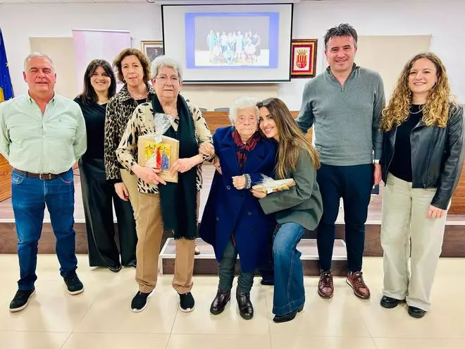 El Real de Gandia reconoce a Isabel Sanfélix, Isa Fayos y Rosa María Bertomeu con motivo del Día de la Mujer