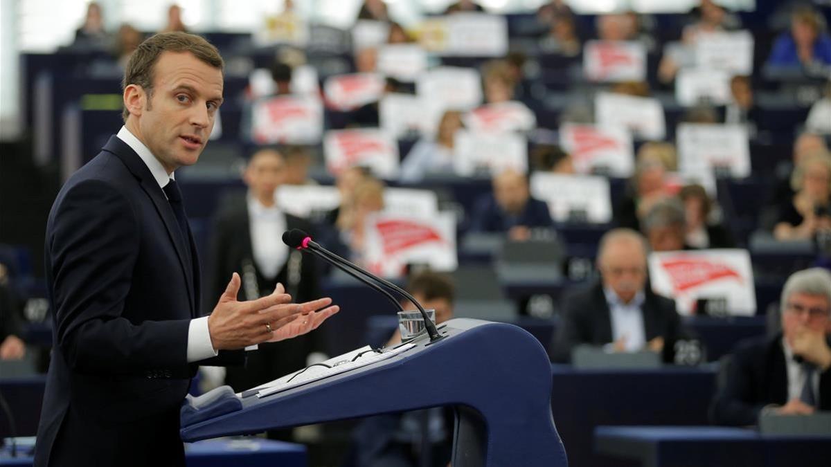 undefined42968815 french president emmanuel macron delivers a speech before a 180417104427