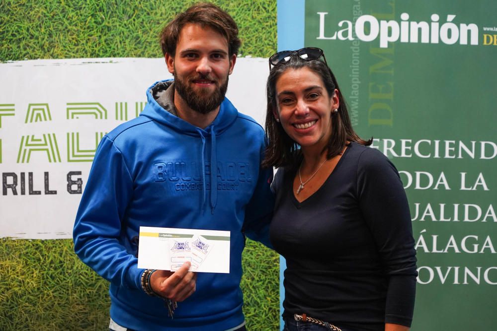 Entrega de los premios a los ganadores del V Torneo de Pádel de La Opinión de Málaga.