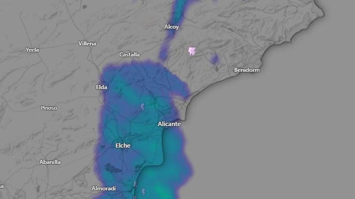El tiempo en Alicante: Aemet activa la alerta amarilla por lluvias este martes