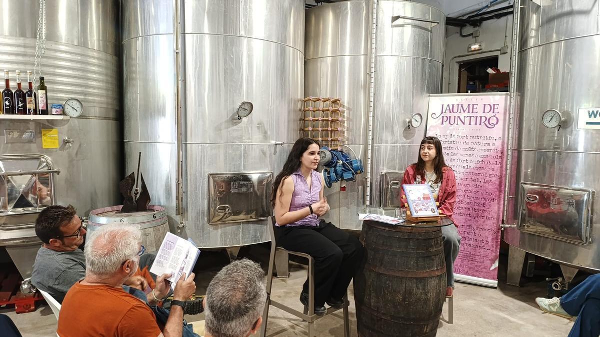 Presentación del libro en la bodega Jaume de Puntiró.