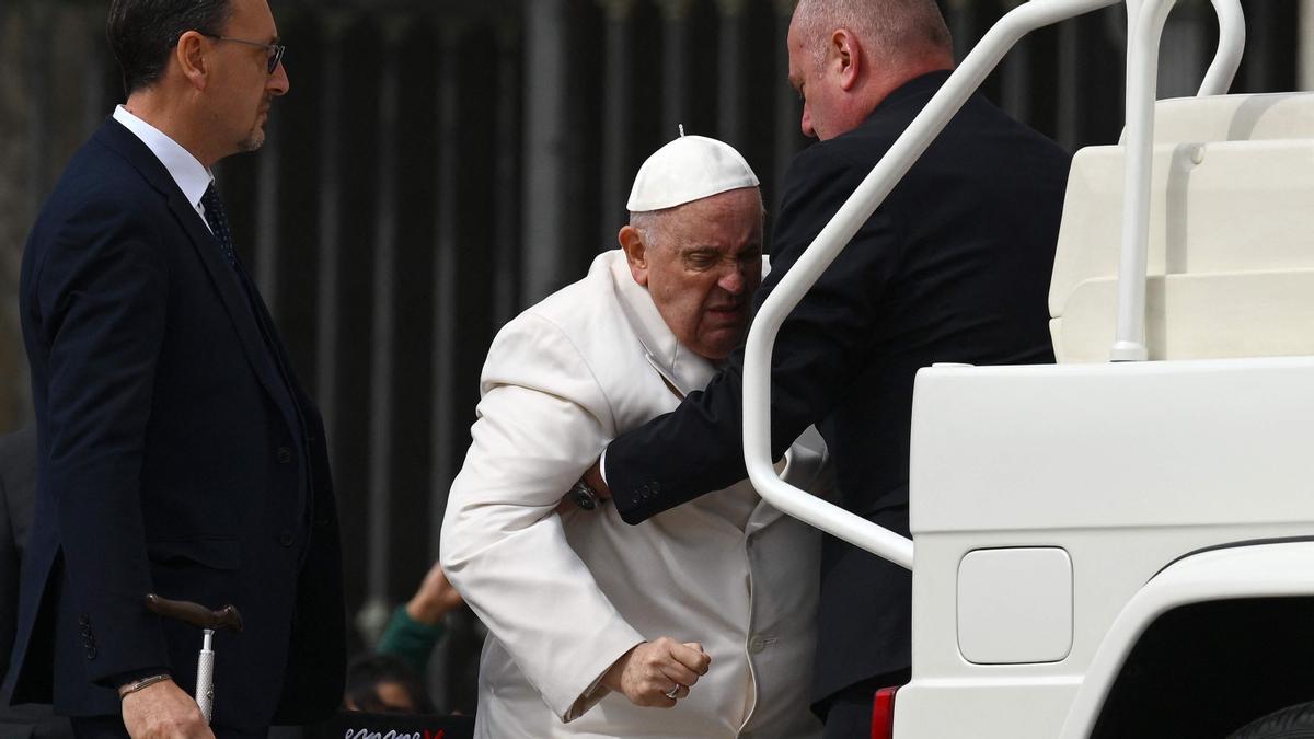 El papa Francisco, hospitalizado