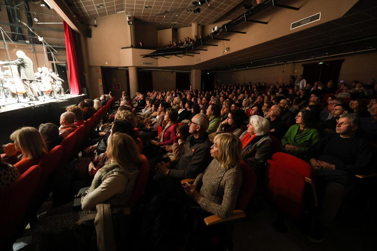 Galería: concierto de la Orquestra Simfònica Ciutat d'Eivissa en Can Ventosa