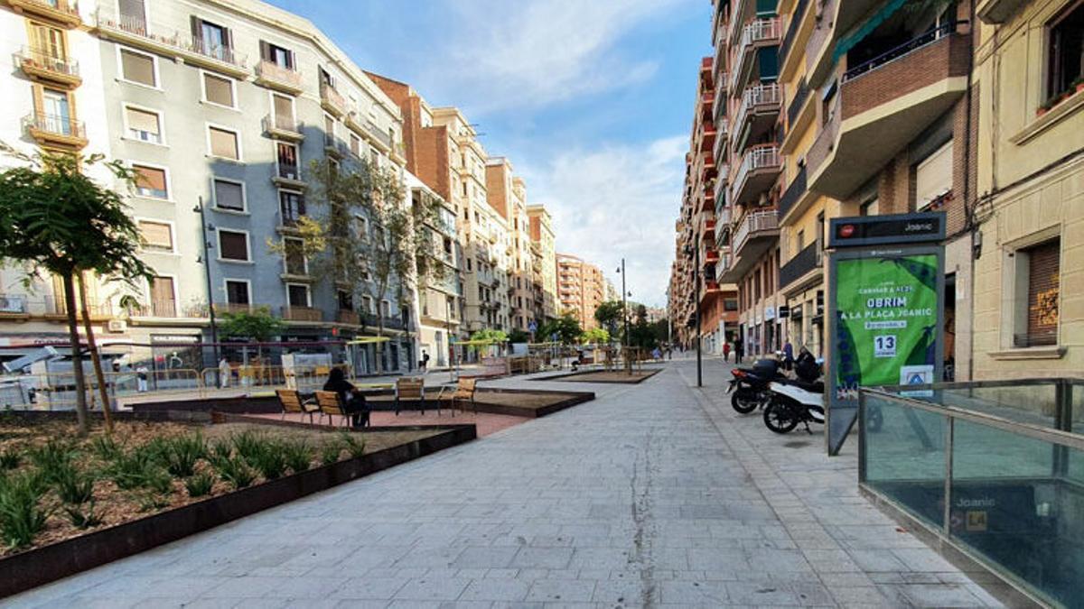 La nueva calle de Pi i Margall, después de las obras.