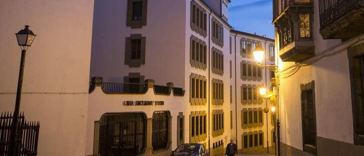 La Casa Sacerdotal de Oviedo, en la calle San José.