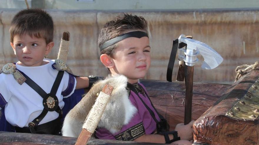 Carthagineses y Romanos: desfile infantil