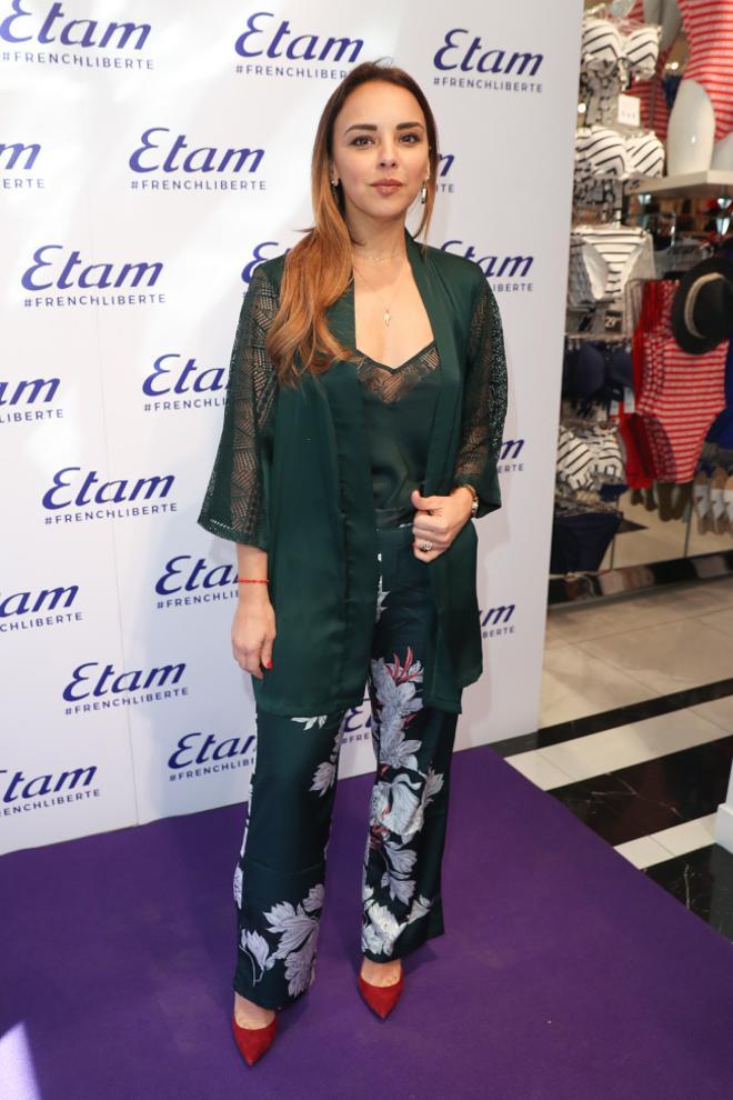 Chenoa luce un body de Etam para el Día de Internacional de la mujer