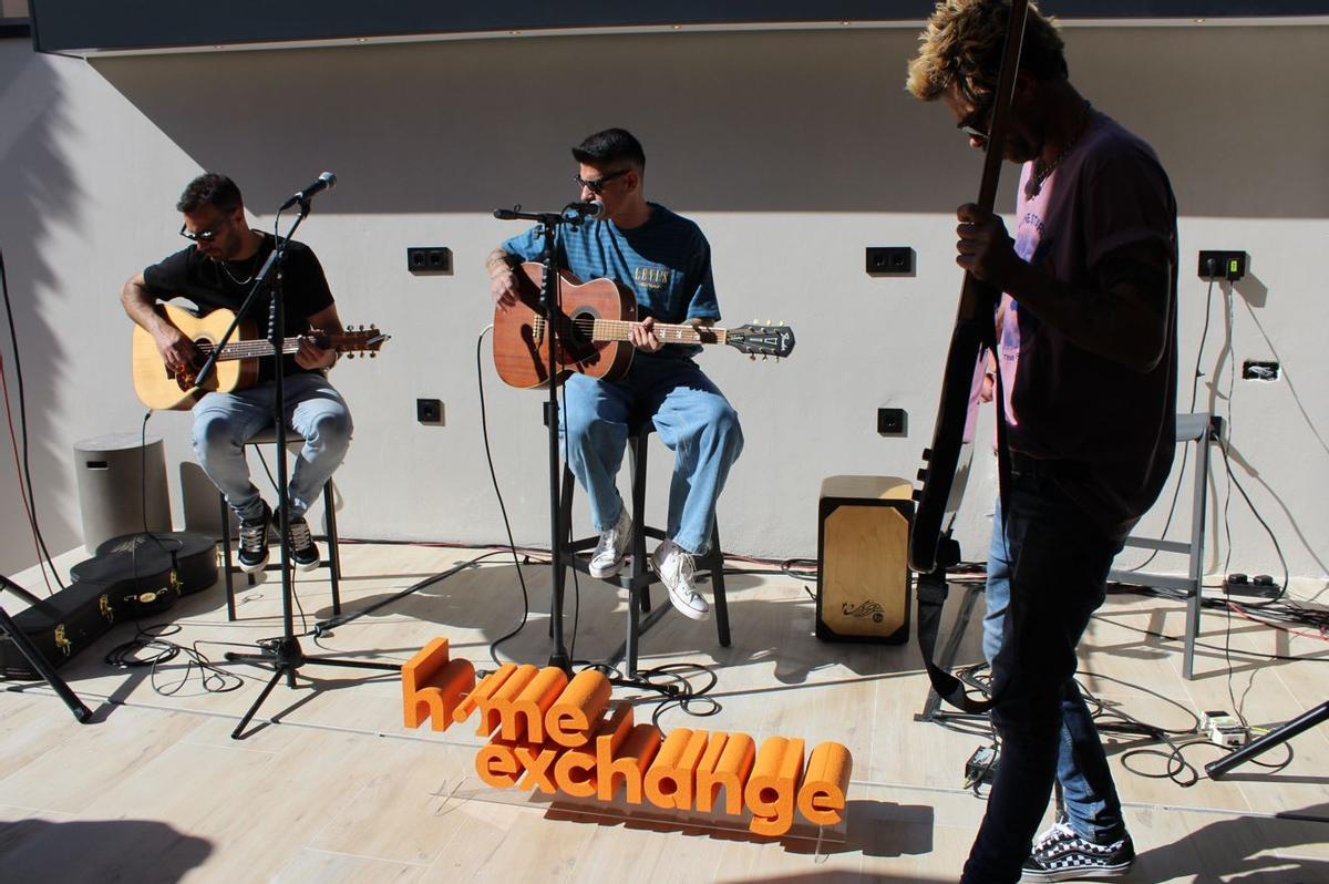HomeExchange Suena Bien