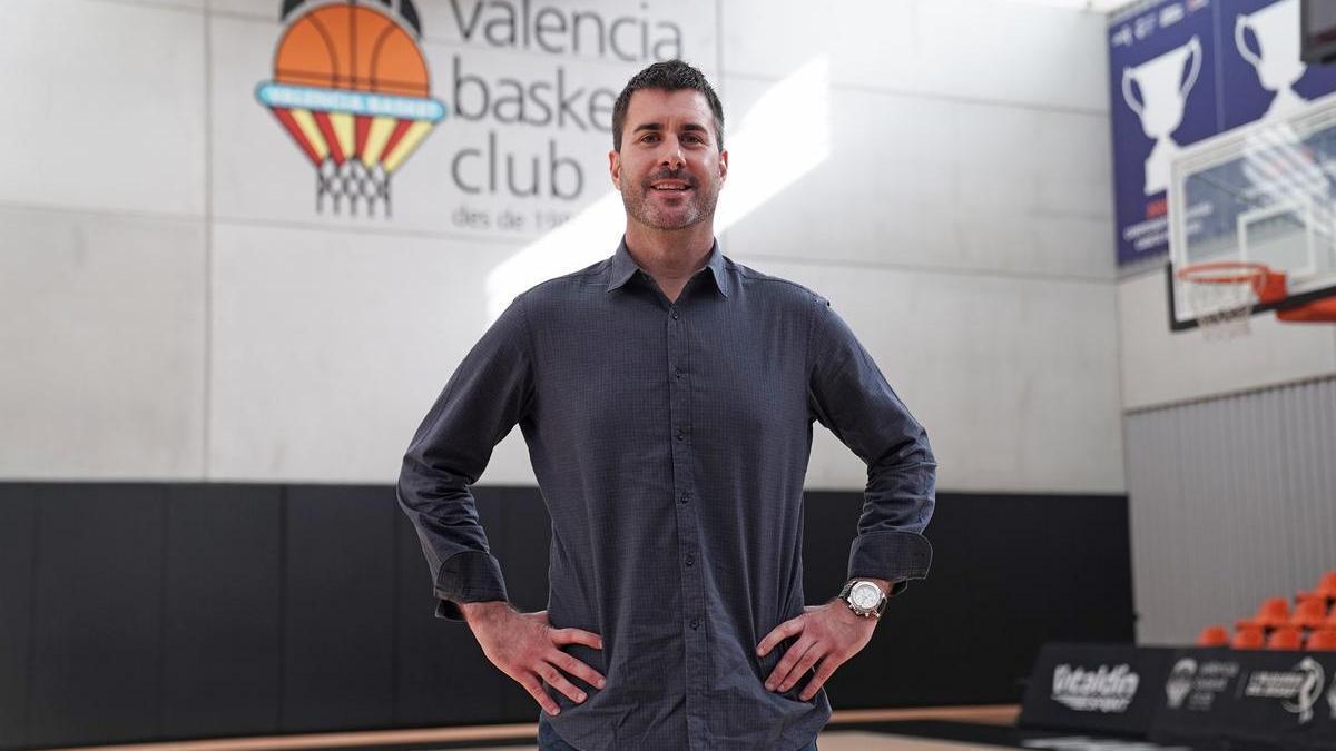 Luis Arbalejo, en las instalaciones de L'Alqueria del Basket