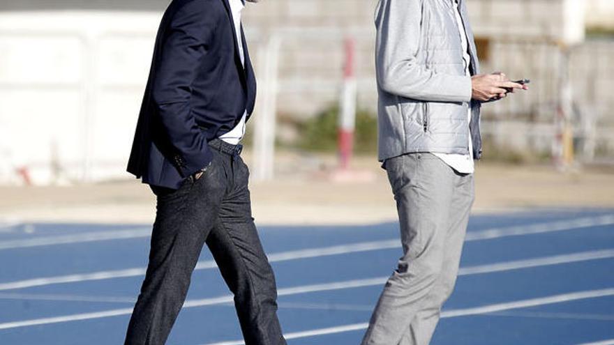 Caminero y Juan Rodríguez, ambos de la dirección deportiva del Málaga, tienen unos días ajetreados por delante.