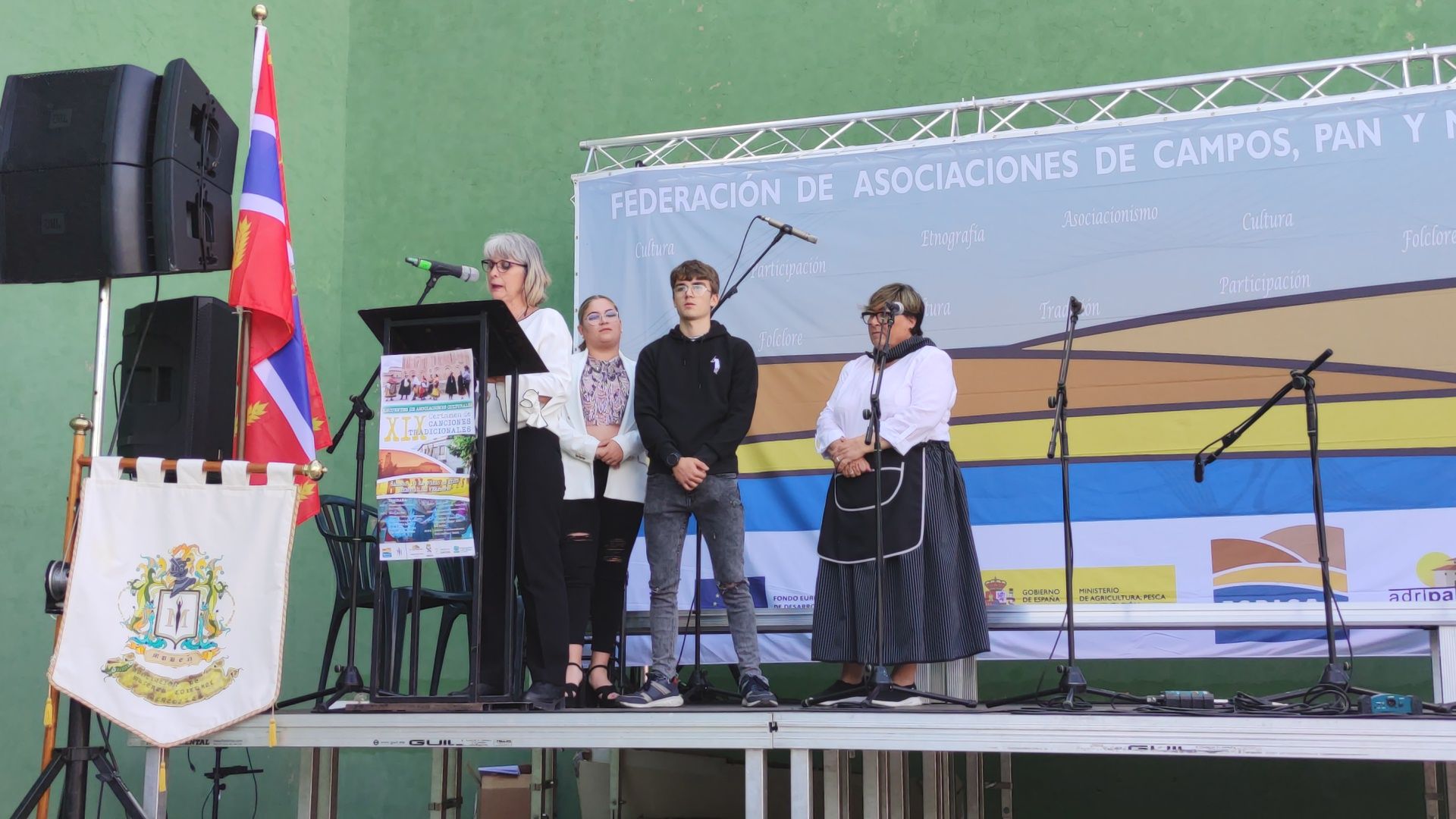 GALERÍA | Encuentro de asociaciones culturales en Benegiles