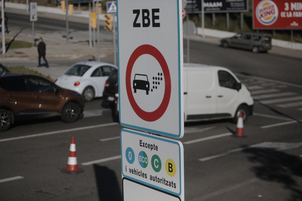 Multes de 200 € a partir del 2024: així serà la zona de baixes emissions de Badalona