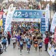 La salida del maratón de Ibiza en 2025