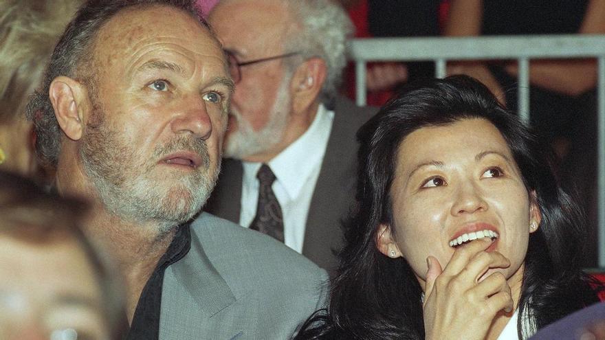 Sale a la luz la llamada a emergencias de la persona que encontró los cuerpos de Gene Hackman y su mujer