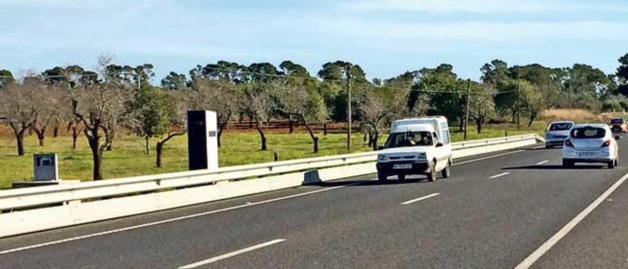 Radar instalado en la carretera de Llucmajor a Campos.