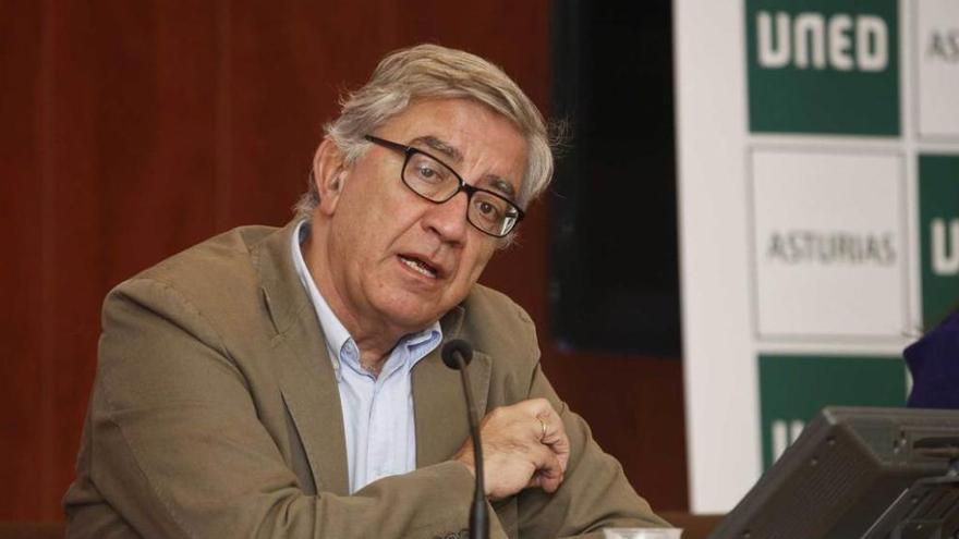 Gimeno, contra la exclusión social