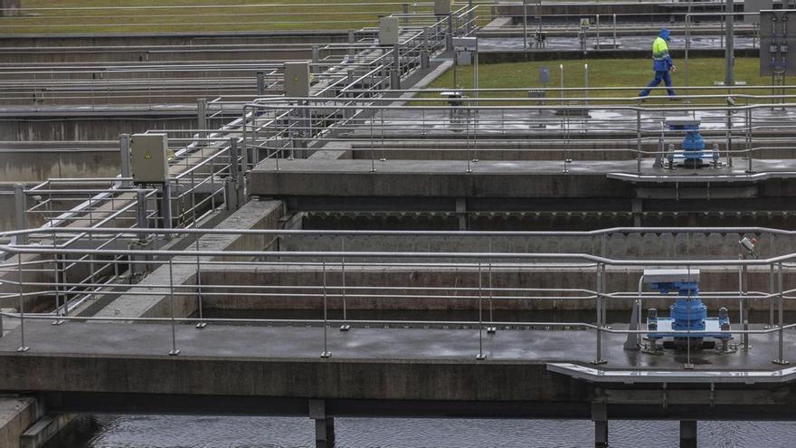 IU exige al Ayuntamiento una auditoría sobre la gestión de Aqualia tras las alertas de los trabajadores por deficiencias en la red de agua de Oviedo