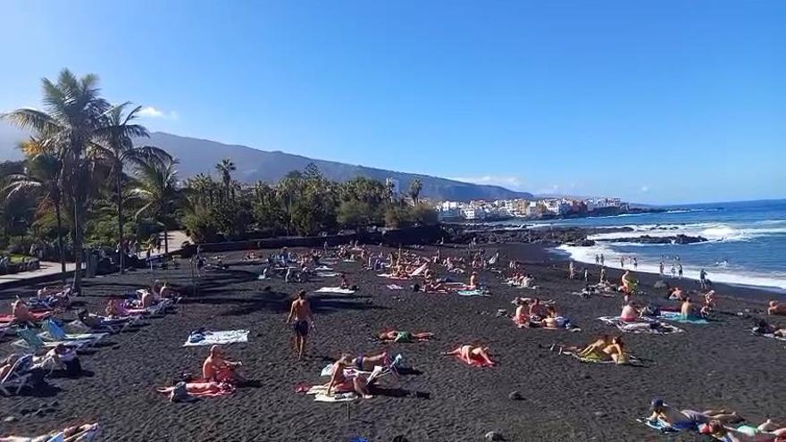 Puerto de la Cruz, sol y playa a 30 minutos del Teide