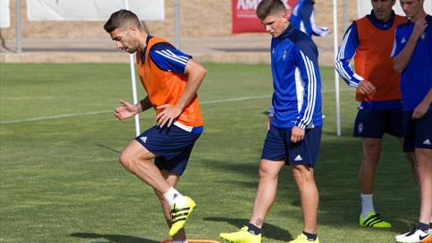 Cani vuelve a entrenarse con el equipo y apunta a Valladolid