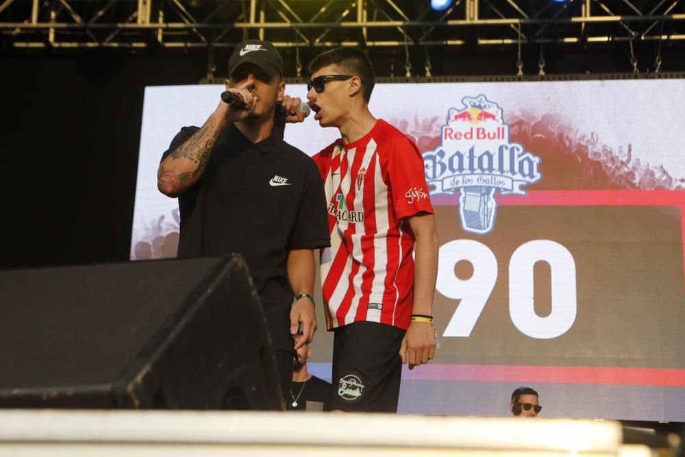 Locura en el corral del gallo gijonés